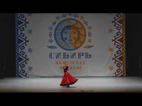 Видео: Испанский танец. Соло. Алёна Трофимова