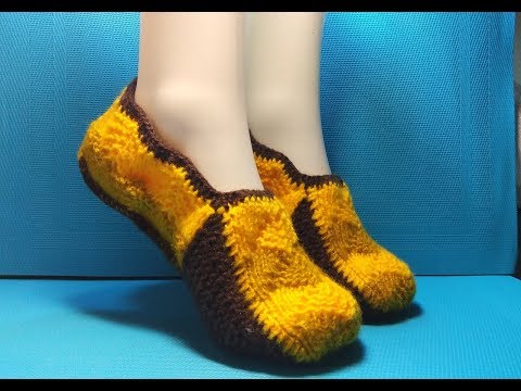 Видео: ТРЕХЦВЕТНЫЕ ТАПОЧКИ СПИЦАМИ. МАСТЕР КЛАСС #324