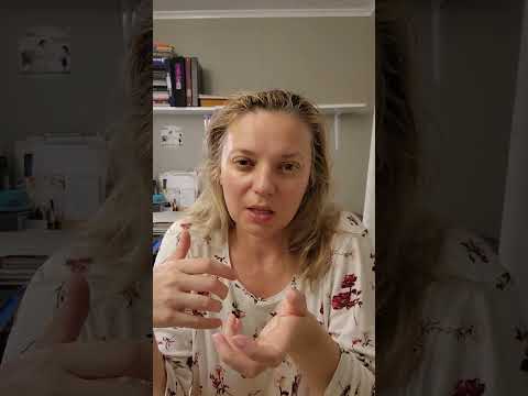 Видео: Как уговаривать себя не есть, если вы хотите терять вес