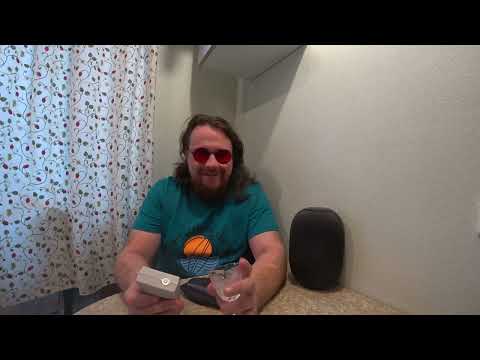 Видео: Занимательная дозиметрия с RadiaCode-101 и МКС-01СА1М