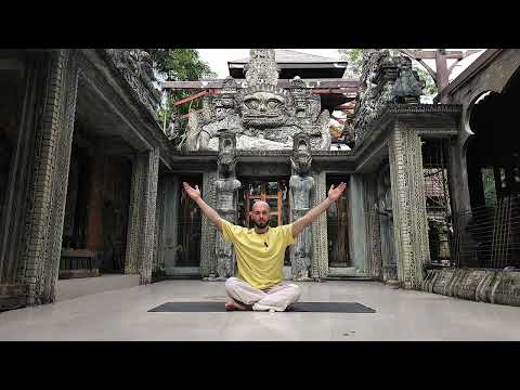 Видео: Йога в стиле FYSM — Учимся балансу