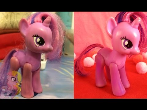 Видео: ✂ КАК ПОЧИСТИТЬ ТЕЛО ПОНИ | Как убрать мочалку с волос / гривы ✂