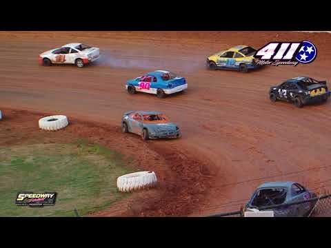 Видео: Передний привод на автодроме 411 Motor Speedway, 15 февраля 2020 г.