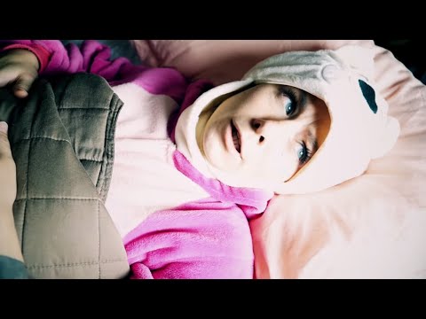 Видео: МЛАДШАЯ СЕСТРА ПРОТИВ СТАРШЕЙ