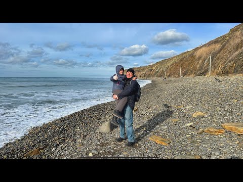 Видео: Зимний рынок в Анапе  / Отличная погода / Крещенский парк / Красивый влог / Анапа