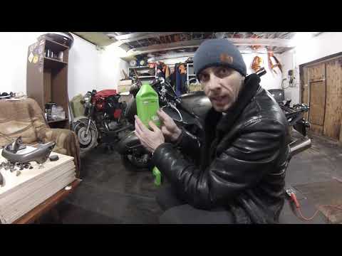 Видео: Как постичь камасутру / Прокачка тормозов HONDA CBR 1100 XX