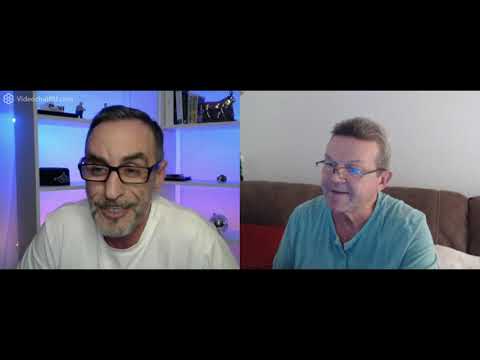 Видео: Тетя Клава, как обычно, убегает...