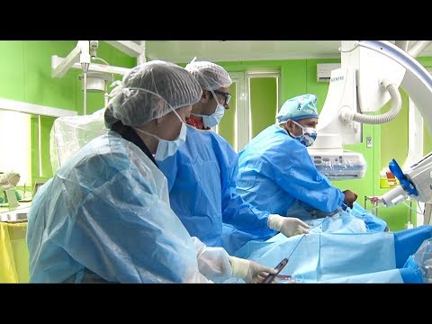 Видео: «Реанимация». Установка аортального клапана