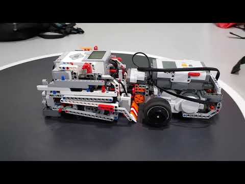 Видео: Битвы Sumo. Lego Mindstorms ev3. Конструкция робота и программа.