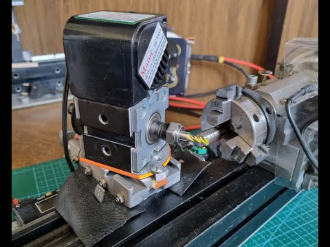 Видео: Фрезерование на мини токарном