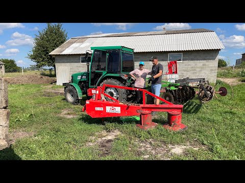 Видео: Сінокос! Лущення стерні ДТЗ 5404/дискова борона 1.5 м. Кукурудза!