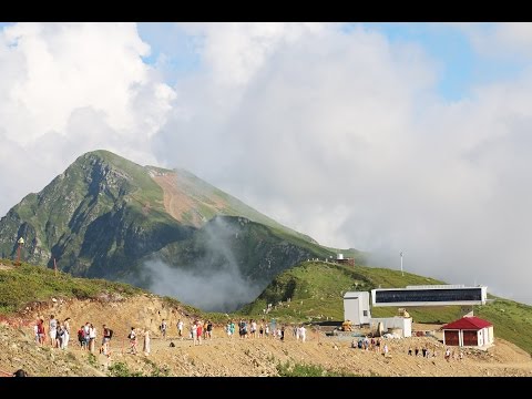 Видео: Роза Хутор - горнолыжный курорт в Сочи/Адлер летом (Rosa Khutor, Adler, Sochi)