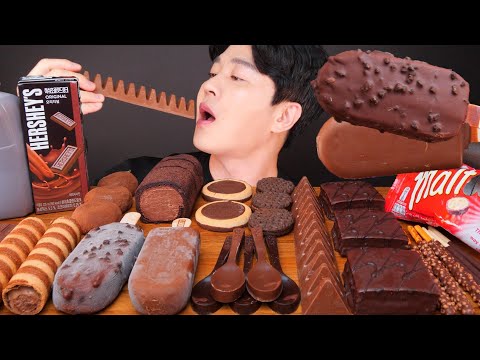 Видео: есть популярные шоколадные десерты🍫 ложка съедобная, мороженое, печенье, шоколадное молоко