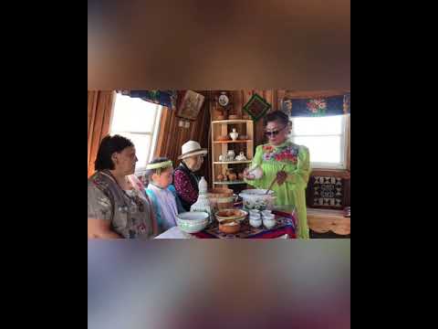 Видео: Быыппах оҥорууга маастар-кылаас/Мастер-класс по приготовлению напитка быыппах