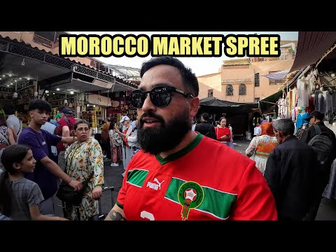 Видео: Сумасшедший рынок в Марракеше, Марокко 🇲🇦