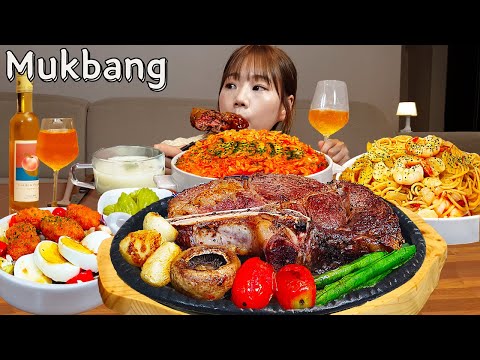 Видео: Sub)Real Mukbang- Говяжий стейк 🥩 Острый ризотто 🍲 Масляная паста 🍝 Куриный салат 🍗Вино 🍾 ASMR