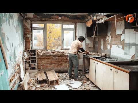 Видео: Transforming a RUIN into a High-End Home | One Year TIMELAPSE By @Клименко Тимофей