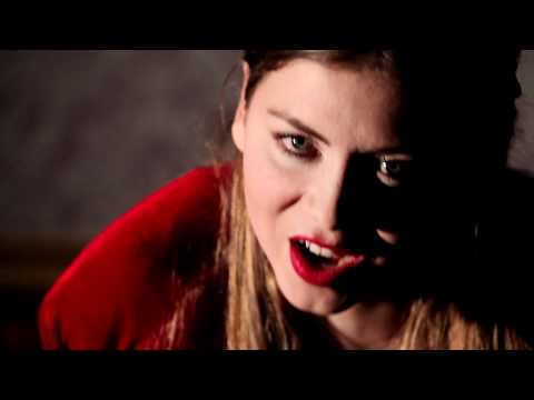 Видео: Dasha Люкс — Делай меня точно (трибьют Мумий Тролль)