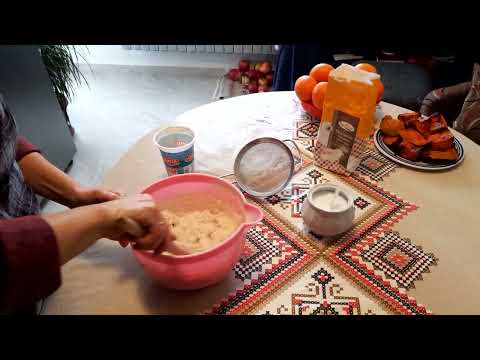 Видео: ДОМАШЕН ХЛЯБ С КВАС - ЧАСТ 2: ЗАМЕСВАНЕ НА ТЕСТОТО