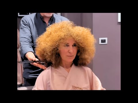 Видео: 11 шокирующих преображений волос, которые начались с простой стрижки