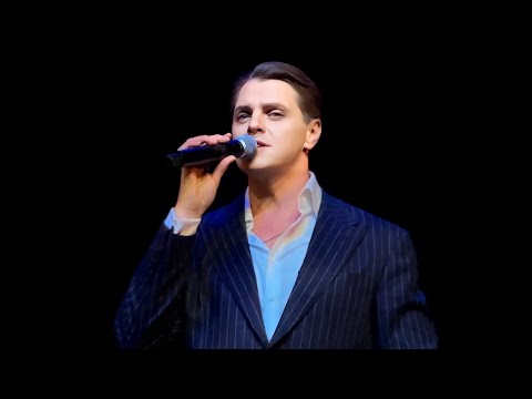 Видео: Время весны. Белая дверь (А. Пугачева) - Иван Ожогин 13.03.2024