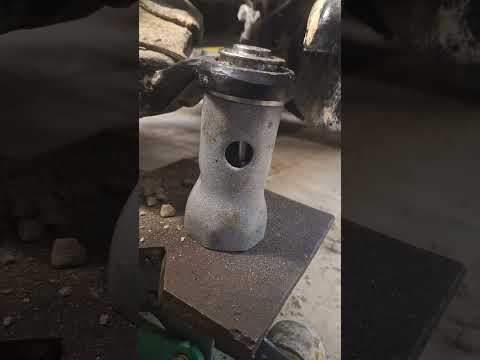 Видео: Jac T8 PRO . ТО-3. 35 000 км. установка нижней шаровой от Хайлакса