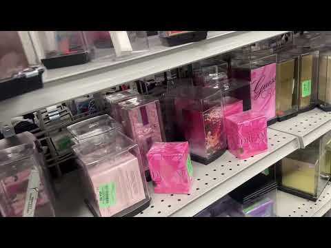 Видео: ДОСТУПНЫЙ поиск ароматов в Берлингтоне | Lattafa Paris Corner и Designer Cologne