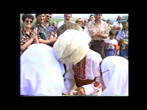 Видео: Откриване на жътва в с.Осенец 1998година. Част2
