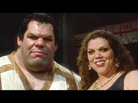 Видео: ВЕЛИКАН АНДРЕ ГИГАНТ! Его Дочь еще БОЛЬШЕ ЕГО