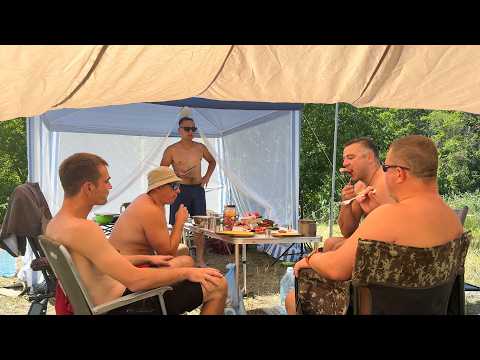 Видео: 🐠🐟 КЕМПИНГ на РЕКЕ, ЛОДКИ, ХИЩНИК, ДОНКИ / СЕВЕРСКИЙ ДОНЕЦ 2025 🐠🐟