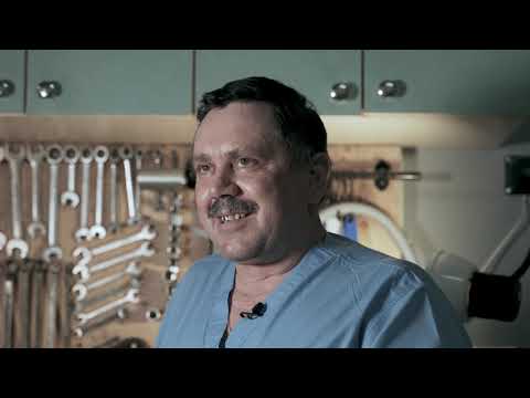 Видео: Слесарь-сантехник