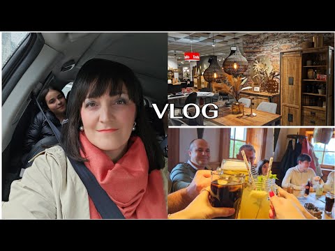 Видео: Как давно мы ДРУЖИМ? / НОВЫЕ шкафы / ВСТРЕЧА с друзьями / Детский ДЕНЬ РОЖДЕНИЯ на ФЕРМЕРСКОМ дворе