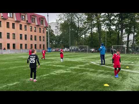 Видео: 5.10. 2025 р.Кубок. ДЮСШ 15- Спарта. 1 тайм. 1-0