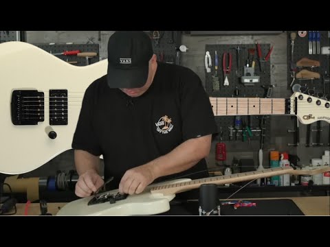Видео: Последний G&L с закрытой фабрики