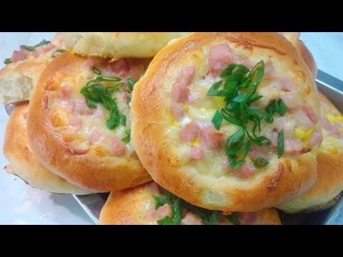 Видео: ШАНЬГИ | Шанежки с колбасой | БУЛОЧКИ с колбасой и сыром
