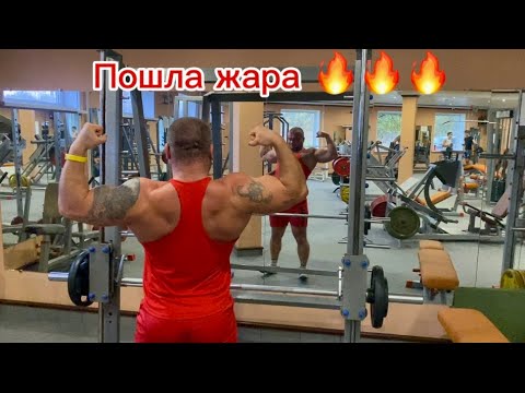 Видео: подготовка к соревнованиям по бодибилдингу,цикл масса набор день 11