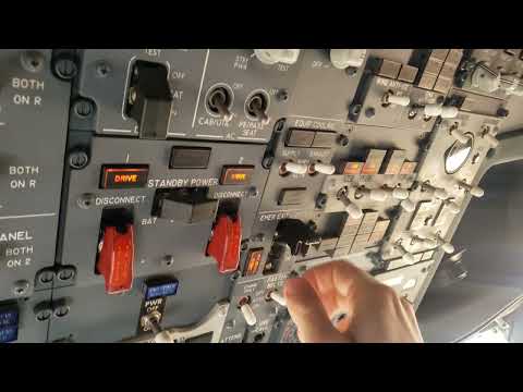 Видео: Пробуждаем спящий Боинг 737.