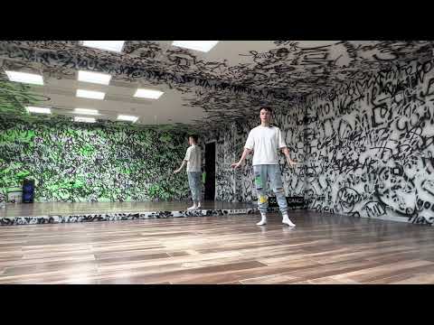 Видео: Бачата. Идеальный баланс. Упражнения и лайфхаки. Олег Логинов