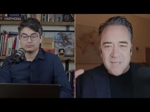 Видео: Трамп ВСЕ ИСПОРТИЛ: Израиль, Кэндис Оуэнс и Эпштейн ХОРОНЯТ МАГА