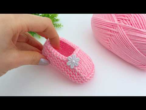 Видео: Красивая, нежная и ЛЕГКАЯ ВЯЗАННАЯ ТУФЕЛЬКА