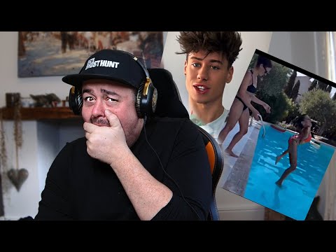 Видео: Daz смотрит оскорбительные видео, которые я никогда не загружал