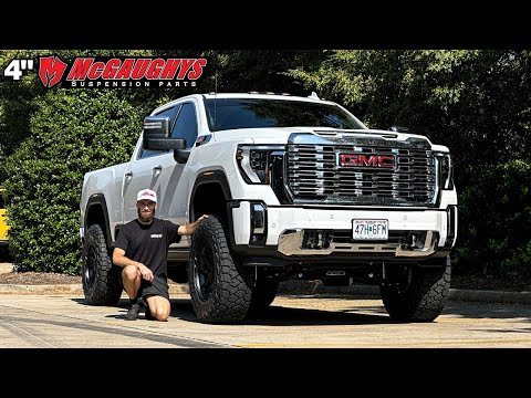 Видео: ИЗЫСКАННО, НО РАБОТАЕТ: GMC Sierra 2500 Denali 2025 года | 4-дюймовый лифт McGaughys, 37-дюймовые...