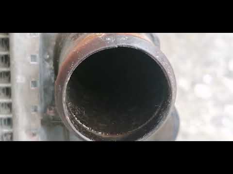 Видео: Toyota Land Cruiser Prado 2004 год, 4л. Замена радиатора охлаждения ДВС. 