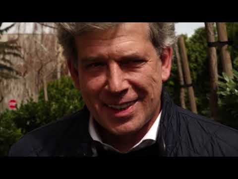 Видео: Пациенти на Очна болница "Зора" споделят впечатленията си след имплантиране на дълбокофокусни лещи