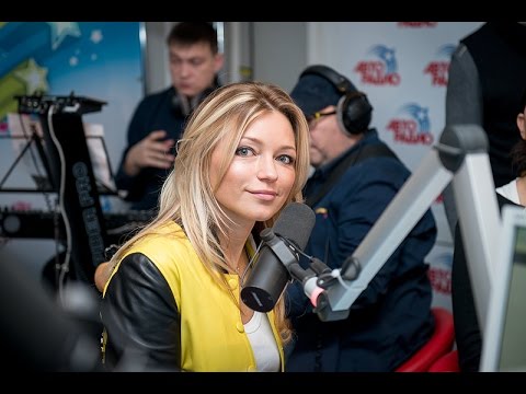 Видео: Новые самоцветы - Не Повторяется Такое Никогда (LIVE @ Авторадио)