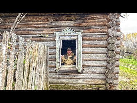 Видео: Показываю старый деревенский дом и прибираюсь вокруг него. Деревенские заботы и разбор новой машины