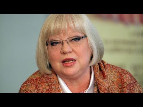 Видео: «Театральная гостиная Рудольфа Фурманова» со Светланой Крючковой