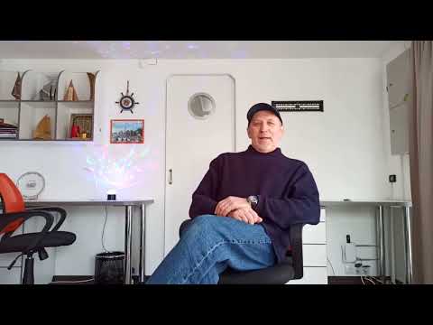 Видео: На плаву. На хаусбот пришло тепло.