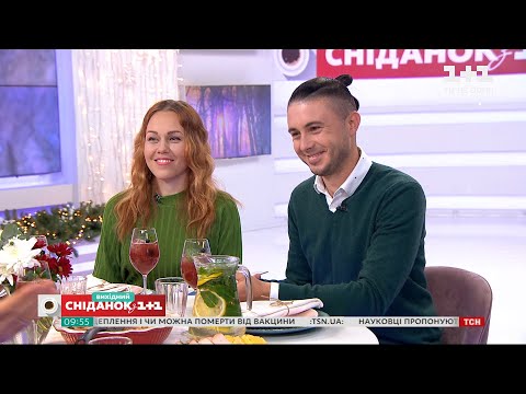 Видео: Тарас Тополя и Алеша рассказали, как успевают уделять время семье, и приняли участие в викторине