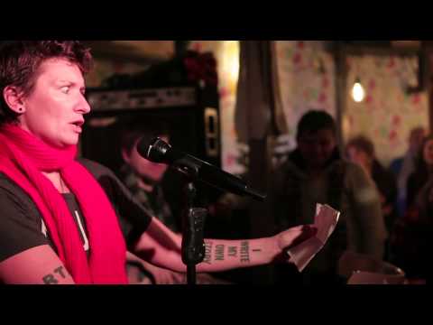 Видео: Диана Арбенина: Квартирник, часть 2 (Дума, 21.12.2014)